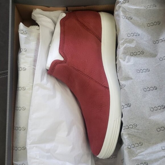 ECCO Womens Soft 7 Low Bootie Sneaker - Picture 6 of 6